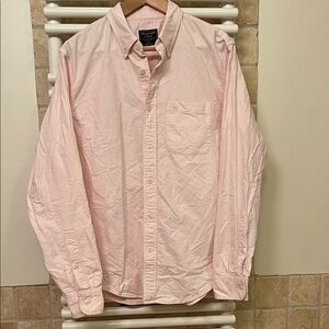 Abercrombie & Fitch Men's Pink Button-Down Shirt